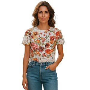 BADGLEY MISCHKA FLORAL EYELET SHORT SLEEVE CROP BACK ZIPPERED WHITE GREEN TOP 0